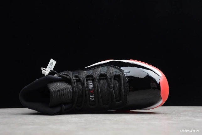 Retro Jordan 11 (2012) 378037-010 Bred Air 1217